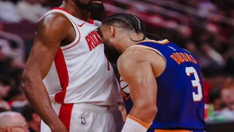 阿拉巴为球队夺冠贡献卓越